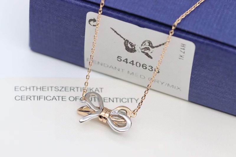 Swarovski Necklace 03yxh82